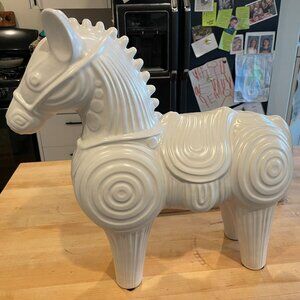 Menagerie Horse